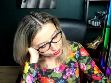 Bongacams Watch Live Sex Cams of xxHeidiLove