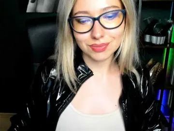 Bongacams Best live sex cam show of xxHeidiLove