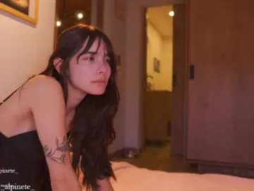 Bongacams Watch Live Sex Cams of Alphonsine