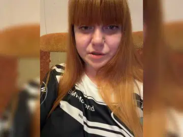 Bongacams Watch Live Sex Cams of MilfaSguirt