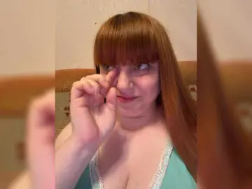 Bongacams Live Porn of MilfaSguirt