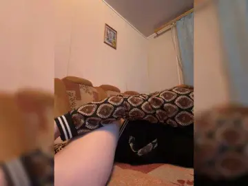 Bongacams Watch Live Sex Cams of MilfaSguirt