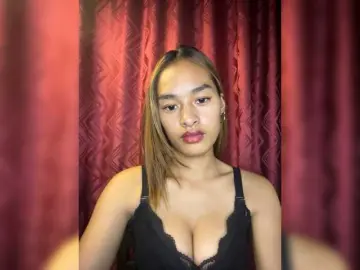 Bongacams Watch Live Sex Cams of Nathie01