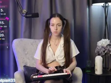Bongacams Live Sex Cam of SweetPie
