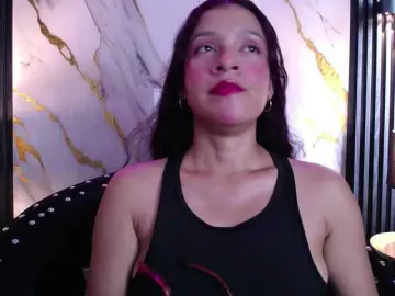 Bongacams Free Live Porn of GagingBriana
