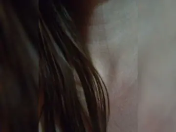 Bongacams Watch Live Sex Cams of TenderBerry