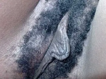 Bongacams Watch Live Sex Cams of Skinybitchx