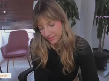 Bongacams Best live sex cam show of ameliegraham