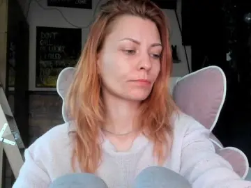 Bongacams Free Porn Cam of karo131324