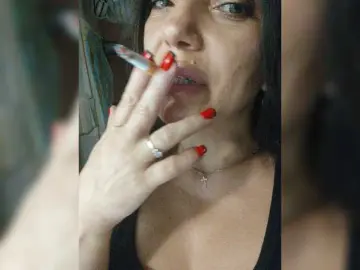 Bongacams Watch Live Sex Cams of Lalili