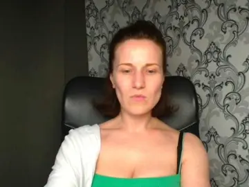 Bongacams Best live sex cam show of BellaKisss1