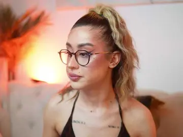 Bongacams Best live sex cam show of AileenKiss