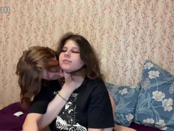 Bongacams Watch Live Sex Cams of Crystal-Porn-Love