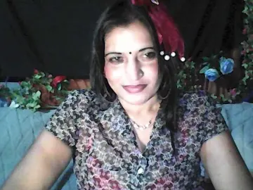 Bongacams Watch Live Sex Cams of FiestyQueen