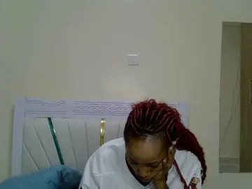 Bongacams Best Webcam of PetiteNoir