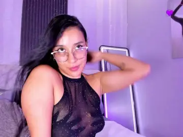 Bongacams Adult Webcams of zoee-martiins