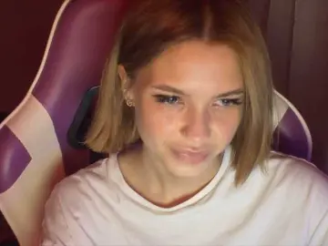 Bongacams Nude Webcam of LaMiraPic