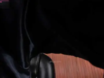 Bongacams Live Sex Cam of AllyJensen