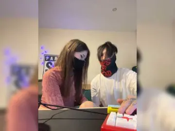 Bongacams Free Porn Cam of SEXYTWOMODELS