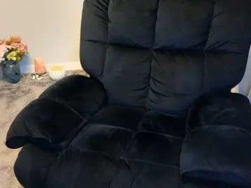 Bongacams Free Live Porn of maggiemilff68