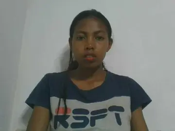 Bongacams Watch Live Sex Cams of Layah7