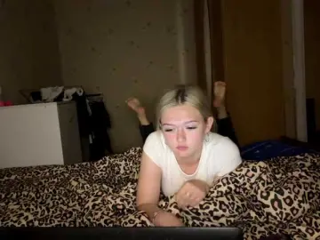 Bongacams Live Sex of DulcieDrinkall