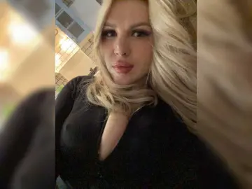 Bongacams Watch Live Sex Cams of SonaZ