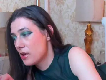 Bongacams Nude Webcam of JuliaHuntX