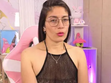 Bongacams Sex Cam of Sara69-