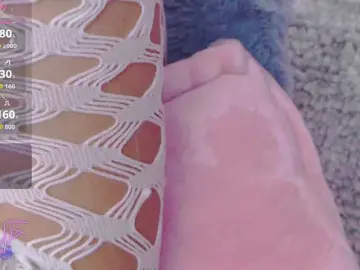 Bongacams Watch Live Sex Cams of EmilyMerbu