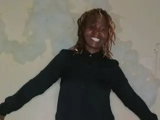 freakcurvy8