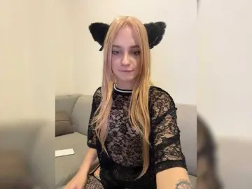 Bongacams Best live sex cam show of AstridMoss