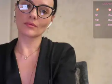 Bongacams Free Live Porn of DominatriS