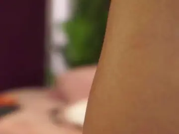 Bongacams Sex Chat of LucyCherry
