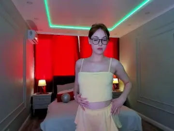 Bongacams Adult Video Chat of MakeYouHappy