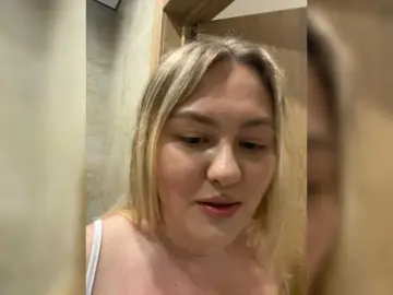 Bongacams Nude Webcam of SunshineEmma