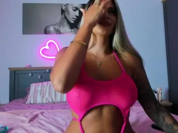 Bongacams Adult Webcams of babybluesin