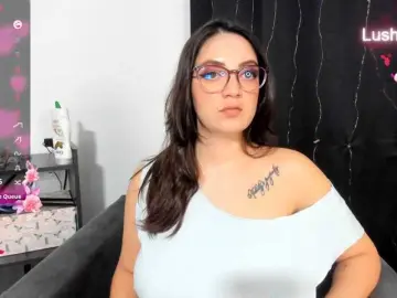 Bongacams Private Sex Chat of SweetLilith
