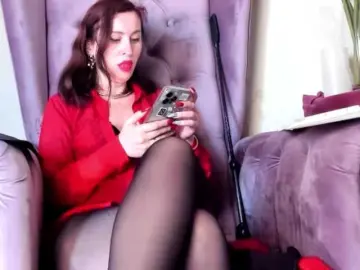 Bongacams Nude Webcam of MistressLilla