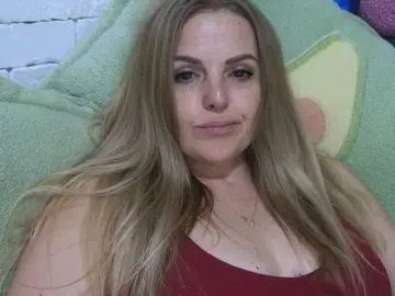 Bongacams Free Porn Cam of AngelAlone