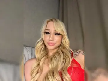 Bongacams Live Porn of EwaBrown