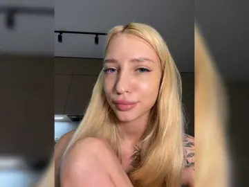 Bongacams Live Sex of EwaBrown