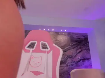 Bongacams Sex Cam of MaddyOwens