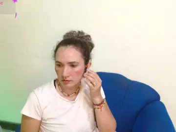 Bongacams Sex Cam of adairamars