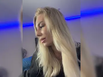 Bongacams Best live sex cam show of Lovensesgirl