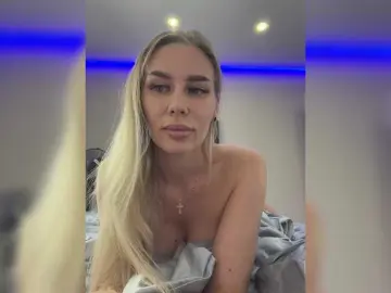 Bongacams Best live sex cam show of Lovensesgirl