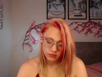Bongacams Watch Live Sex Cams of Coraline-bush
