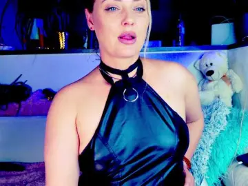 Bongacams Sex Chat of -JuliaSpace-