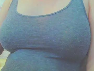 Bongacams Best live sex cam show of KeepmepregO