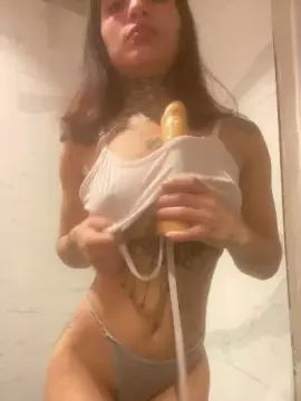 Cam4 Live Sex Cam of Kendaal777